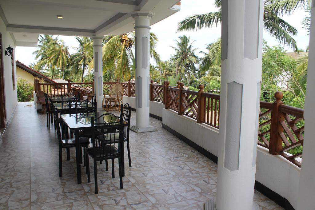 Lion Palace Weligama Eksteriør bilde